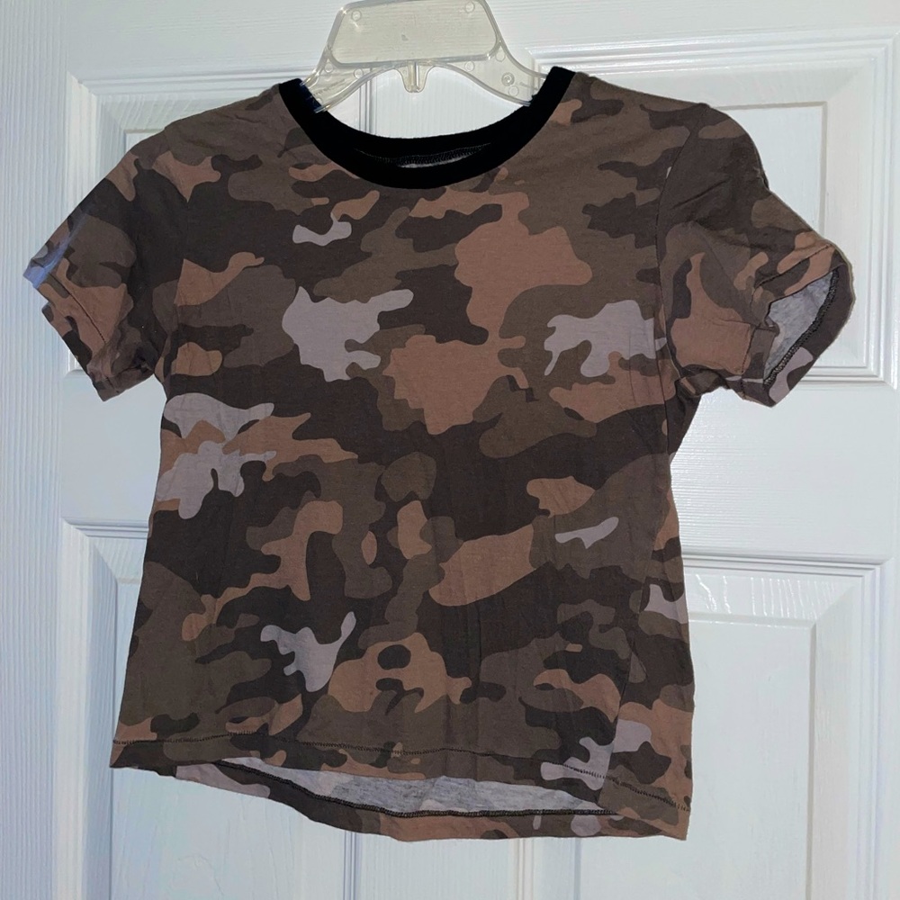 Kendall and Kylie Camo Crop Top Size S
